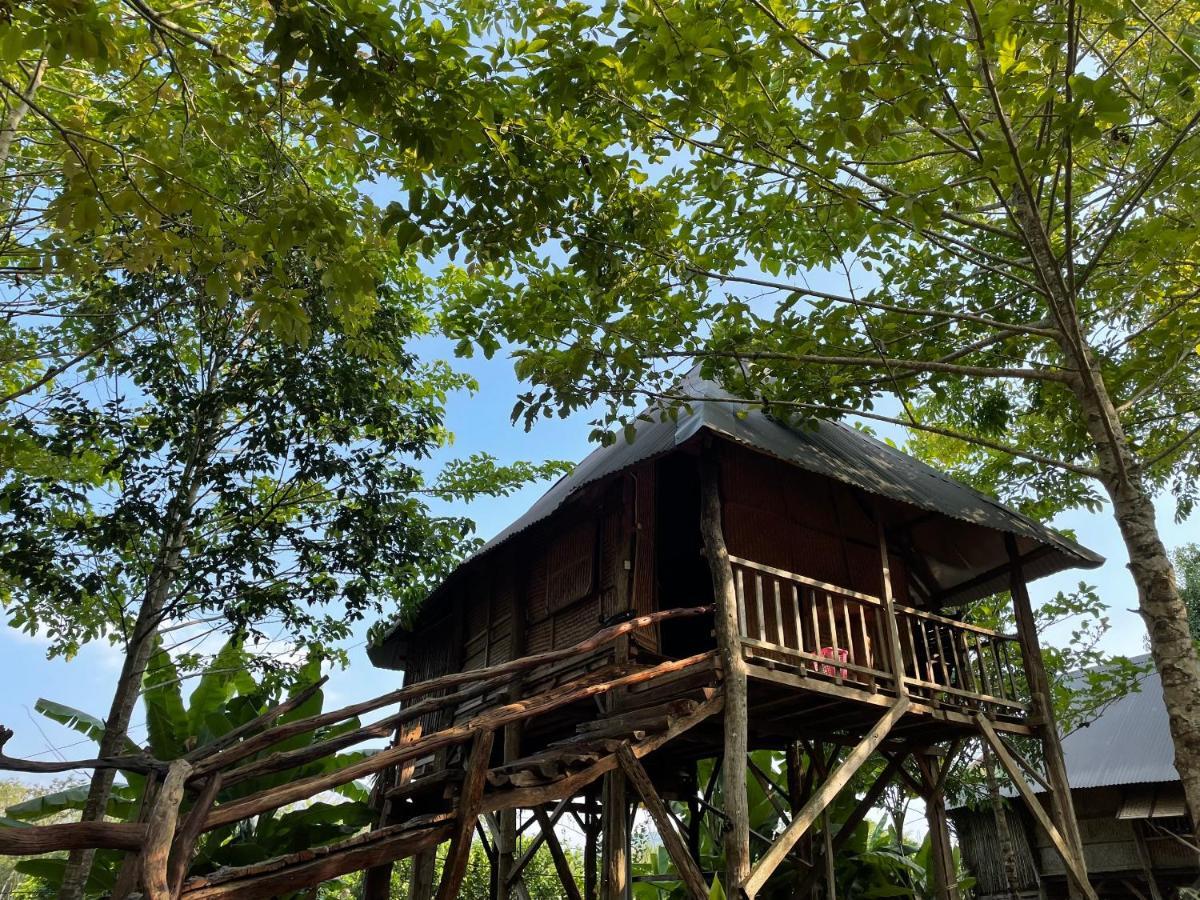 Sunny Field Eco Stilt House Villa Cat Tien Exterior foto