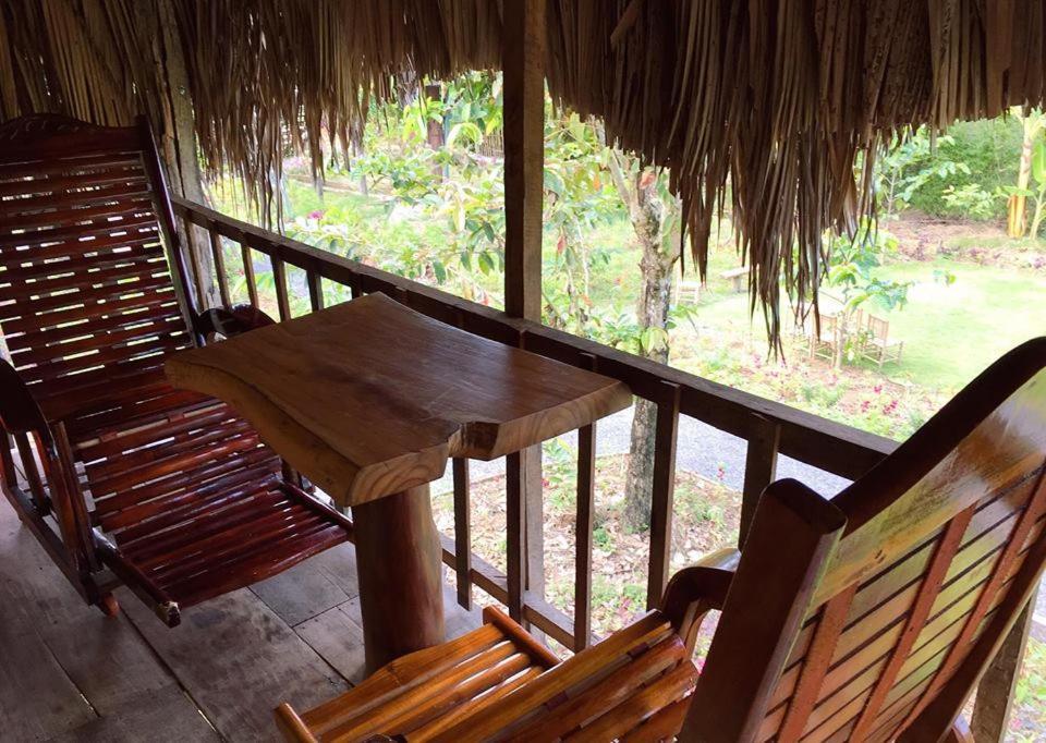 Sunny Field Eco Stilt House Villa Cat Tien Exterior foto