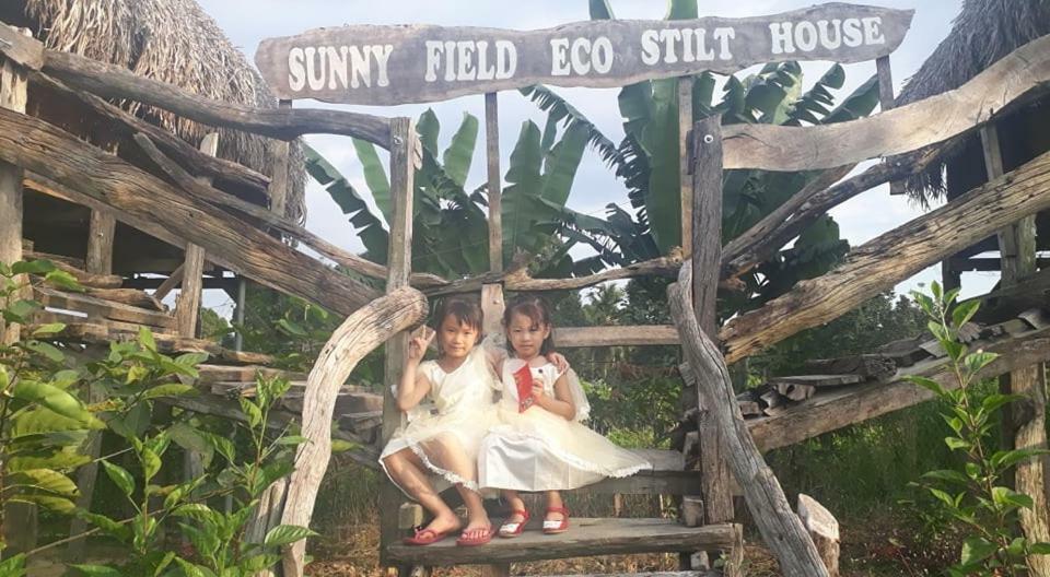 Sunny Field Eco Stilt House Villa Cat Tien Exterior foto