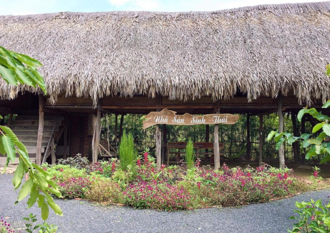 Sunny Field Eco Stilt House Villa Cat Tien Exterior foto